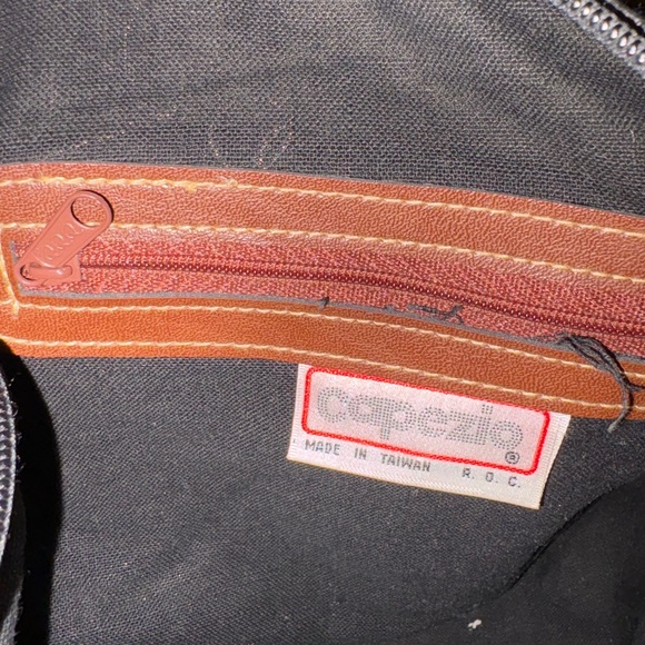 🖤 Vintage 1980s–90s Capezio New York Black Leather Hobo Bag - Picture 13 of 14